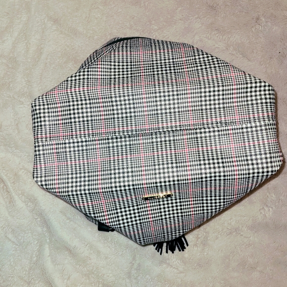 Liz Claiborne Houndstooth Tote Bag - Picture 8 of 9